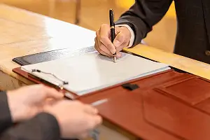 贡献企业怎么写范文