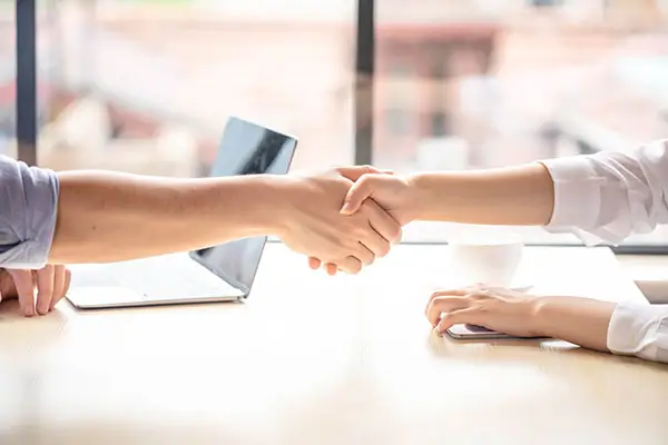 公司展板介绍内容